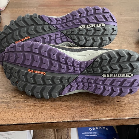 Merrell Women's Sneakers in Green and Purple - Picture 7 of 8